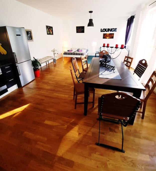 Art Of Simmering Apartment Vienna Exterior photo